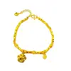 Pulsera de pepitas de oro estilo tienda de oro con diseños de pata de gato, pentagrama, terrón de azúcar y trébol de cuatro hojas, joyería de mujer moderna y versátil al por mayor