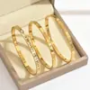 Pulsera de Acero de Titanio, Borde Delgado, Simple, Elegante y Versátil, Pulsera de Zirconia con Números Romanos, De Alta Gama para Niñas, Gran Venta en Moda