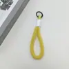 Fábrica de origem pulseira de pulso de pelúcia dopamina, chaveiro de shorts, pingente de acessório para boneca de pelúcia DIY