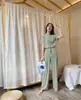 Conjunto de Moda de Seda de Hielo Queen para Mujer, Verano Delgado Color Gelatina Suave Manga Corta Pantalones Cortos, Ropa de Casa Helada Perezosa