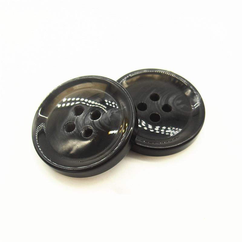 9289949888_1933409228