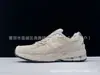 Zapatos Putian Originales Puros NB2002RA Gris Yuanzu Gamuza Retro Transpirables Zapatos para Correr Zapatos de Papá Cómodos