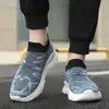 Zapatos calcetín slip-on ligeros y amortiguadores para correr en exteriores, de primavera y otoño, para parejas de hombres y mujeres, zapatos modernos y versátiles