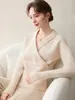 Suave suéter de punto para mujer, estilo old money, cuello en V cruzado, cachemira, otoño e invierno, ajuste ceñido, versátil, top de lana