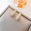 Pendientes de Plata Aguja Super Brillantes Completamente Incrustados de Diamantes con Forma de Lágrima, Modernos y Elegantes, Pendientes Únicos de Nicho, Pendientes Exquisitos de Lujo Ligero de Gama Alta