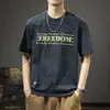 Camiseta de Manga Curta Masculina Verão Tendência Solta Manga Cinco Quartos 2025 Novo Celebridade da Internet Tendência Ins Top Simples Estampado