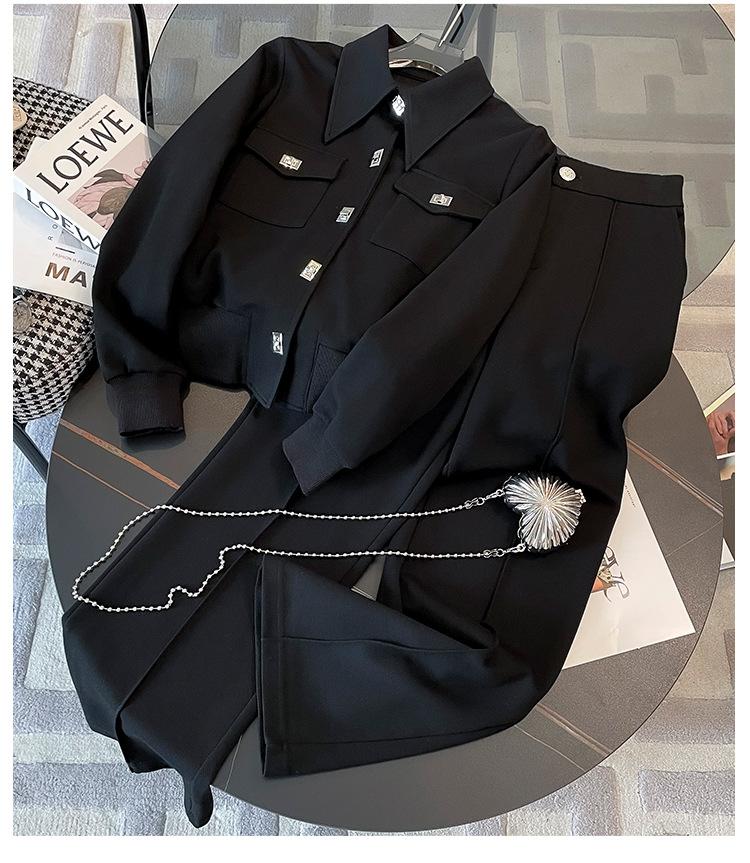 跨境淘货源分销2023秋季新款街头潮流减龄小个子爆款欧货网红款运动套装休闲运动气质休闲时尚流行新款秋装秋装女装时尚套装套装女装秋季套装女套装女女士运动服女装两件套套装卫衣套装休闲套装秋季套装女装时尚套装盐系休闲套装女装2023百搭设计感小众洋气欧货阿里国际站跨境采购Cross-border, shopping source, foreign trade, export, distribution 2023 fall, new, street trend, explosive, European goods, network red, sportswear, leisure sports, temperament leisure, fashion popular, new autumn wear, autumn women's wear, fashion suit, women's wear, women's wear, women's wear, women's sportswear, women's two-piece, hoodie suit, casual suit, autumn suit, women's wear, Fashion suit salt department, casual suit women's dress, Ali International Station, cross-border procurement