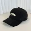 2024 otoño e invierno nuevo gorro de béisbol coreano simple para combinar con todo de lana de cordero con letra bordada cara pequeña para niños