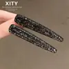 Presilha de Cabelo Elegante Versátil Cinza-Prata com Strass de Alta Qualidade Presilha Reta para Nuca Acessórios Exquisitos de Bico de Pato
