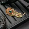 Broche de Pluma con Pedrería de Colores, Pin de Pluma Elegante Vintage, Joyería Estilo Medieval Occidental, Broche para Examen de Admisión a la Universidad
