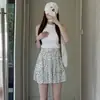 Saia com Estampa Floral para Mulheres 2026 Novo Estilo de Verão, Cintura Alta, Saia Curta de Chiffon Emagrecedora, Saia em Camadas com Barra Larga