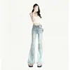 Jeans Azules Claros de Dobladillo Crudo Micro Acampanados para Mujer Verano 2026 Nuevos Pantalones Largos Hasta el Suelo Elásticos Adelgazantes de Cintura Alta que Cubren la Cadera Estilo Chica Picante