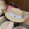 Sombrero de Paja de Ala Plana Bloqueado por Color para Mujer, Nuevo Estilo Coreano de Verano, Elegante Sombrero de Sol para Viajes al Aire Libre, Vacaciones en la Playa, Moderno