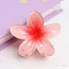 Pinza para el pelo de flor de Plumeria Popular Transfronteriza, Accesorio para el pelo de verano colorido y elegante, Adorno para el pelo de pinza de tiburón versátil al por mayor