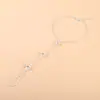 Pulseira de dedo com incrustação de diamante simples elegante nova moda transfronteiriça europeia e americana pulseira de pulso simples requintada retrô para mulheres
