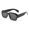 Gafas de Sol Tachonadas en Forma de Flecha Gafas de Sol de Tendencia Transfronterizas Europeas y Americanas Marco Cuadrado Grande Gafas de Sol con Protección Solar para Hombres y Mujeres con un Toque de Alta Gama
