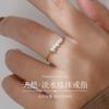 Anillo de perla barroca natural simple, oro de 18 quilates, anillo de nicho de lujo ligero, joyería femenina de acero de titanio resistente a la decoloración, venta al por mayor