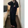 Pijama cálido de estilo coreano con capucha y medio forro polar para mujer, con un diseño sofisticado y cómodo de pantalones largos y mangas largas, adecuado tanto para usar en interiores como en exteriores en otoño e invierno.