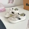 Estilo Coreano Outono/Inverno 2026 Novos Tênis de Treino Alemães Versão Coreana Ins Tênis de Solado Grosso para Aumentar a Altura para Estudantes Femininas Sapatos Casuais H1573