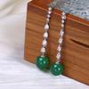 Nuevos Pendientes Largos con Borla de Ágata Verde Estilo Chino de Amazon, Pendientes Exquisitos de Lujo Ligero y Alta Gama, Pendientes Súper Brillantes