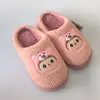 25 Zapatos Nuevos de Algodón, Zapatos Grandes para el Hogar y Niños, Zapatos de Algodón, Cuatro Colores Mixtos, Nuevos Impermeables y Antideslizantes, Suministro para Puestos Callejeros Emprendedores
