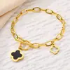 Série de Pulseiras de Aço Titânio Estilo Coreano Pulseira Trevo de Quatro Folhas para Mulheres, Fashionável e Versátil, Pulseira de Aço Titânio de Alta Qualidade, Joia que Não Desbota