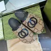 Versión Alta G Casa Mitad Bolso de Toalla Zapatos 2024 Nueva Ropa Exterior para Mujer Zapatos Muller Hebilla de Caballo Plataforma Zapatos Casuales Perezosos