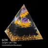 Transfronterizo 6cm Cristal Natural Letra Dorada Adorno Decorativo de Escritorio para el Hogar Pirámide de Resina para Chakra Yoga Meditación