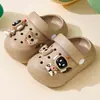 Tamancos de Panda para Bebês e Crianças Pequenas, Sapatos Fechados Antiderrapantes de Verão para Casa e Uso Externo