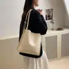 Bolsa de Mão de Couro Macio Vintage para Mulheres 2026, Simples e Versátil, Bolsa de Ombro/Axila de Grande Capacidade, Bolsa Tote Casual para o Dia a Dia