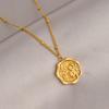Collar de acero de titanio en tono dorado para mujer, no se decolora, lujo ligero, nicho, joyería de cadena para la clavícula, de alta gama, versátil, a la moda y para el temperamento