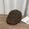 Chapéu Forward Floral Fresco Estilo Coreano Retrô para Mulheres Moda Outono Versátil Afina o Rosto Artístico Chapéu de Pintor Tendência