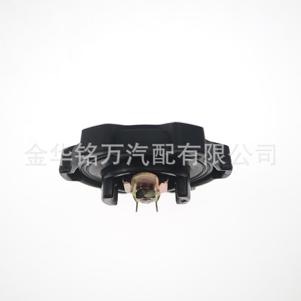 36、三菱机油盖MD132260 (6).png