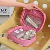 Linda Bolsa de Almacenamiento Cuadrada Acolchada Color Caramelo Algodón Suave Portátil Bolsa de Cosméticos Gran Capacidad Bolsa de Artículos de Aseo Portátil