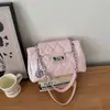Bolsa de Hombro Cruzada Tote de Moda Versátil de Diseño de Nicho de Gama Alta para Viajes de Negocios Verano 2026 Exquisita