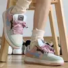 Diseño de Nicho Color-Blocking 2026 Nuevas Zapatillas con Bloques de Color Arcoíris Tendencia Nacional Estrella para Mujeres y Parejas, Zapatos Casuales Versátiles de Suela Gruesa