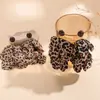 Brincos de Chiffon Europeus e Americanos para Outono e Inverno com Estampa de Leopardo, Franjas de Pétalas, Estilo Nicho Retrô, Brincos de Alta Qualidade para Mulheres