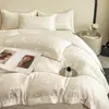 Conjunto de verão de jacquard Tencel lavado com laço, seda gelada, capa de edredom sedosa e lisa, conjunto de cama de três peças de alta qualidade