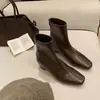 Botines retro de tacón alto de piel de oveja súper suave para mujer, nuevos botines ajustados de punta cuadrada para otoño e invierno, botines elásticos que aumentan la altura para personas bajitas