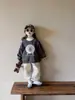 Roupas Infantis Coreanas 2026 Estilo Final de Outono e Inverno Versão Coreana Conjunto Infantil de Moletom e Calça de Moletom Espessos com Forro de Lã com Letras e Desenhos para Meninos e Meninas