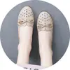 Sandálias de Verão para Mães Sapatos Macios Confortáveis Sapatos de Rolinho Sapatos Planos Vazados Sapatos para Gestantes Sapatos de Enfermeira