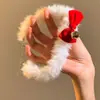 Colar de Pelúcia com Sino e Laço Vermelho de Natal para Mulheres, Gargantilha com Atmosfera Festiva, Corrente Fina para Clavícula
