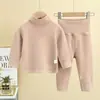 Pijama de Veludo Outono com Proteção para a Barriga de Cintura Alta para Bebê Roupa e Calça com Forro de Lã Roupa Térmica sem Costura para Crianças com Gola Alta