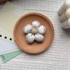 Estilo Coreano Bordado de Satén Flor de Cinco Pétalos Flores Rellenas de Algodón Accesorios para Ropa DIY Accesorios Bolsos Zapatos Accesorios para Ropa de Niños Lote