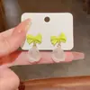 Brincos de Flor Doces e Frescos Estilo Floresta para Mulheres, Tarraxas de Acrílico Versáteis e Estilosas com Laço, Acessórios de Orelha Modernos e Elegantes