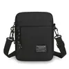 Bolso cruzado vertical pequeño para hombre, bolsa de hombro tipo bandolera ligera de tela Oxford con decoración de etiqueta y correa ajustable para el trabajo diario y viajes