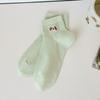 Calcetines cortos con bordado de cachorros de dibujos animados para mujer, calcetines de algodón, calcetines finos de primavera y verano para mujer, calcetines deportivos de malla hueca para estudiantes.