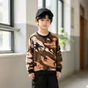 Sudadera de Manga Larga para Exteriores de Estilo Coreano para Niños, Nueva de Primavera y Otoño, Sudadera de Felpa Camuflada para Niños Mayores, Camisa de Manga Larga para Niños