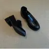 Nuevos mocasines de otoño 2026 para mujer, tacón grueso, estilo británico retro, zapatos slip-on de suela blanda, zapatos planos profesionales de tacón medio