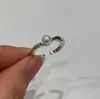 Conjunto de Anillos Minimalista para Mujer, Diseño Moderno y Único, Lujo Ligero, Sencillo y Exquisito, Conjunto de Tres Anillos Ajustables con un Toque Elegante